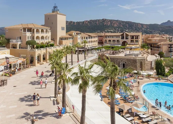 Apartment Duplex A Cap Esterel Avec Terrasse, Solarium Et Parking Inclus - Fr-1-504-418